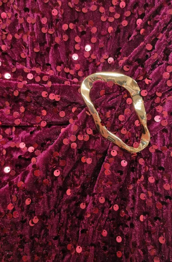 Nori Sequin Wrap Gold Buckle Midaxi Skirt - Wine