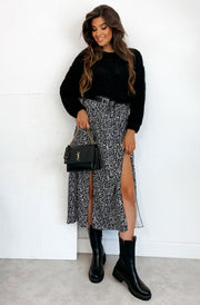 Zelda Abstract Print Side Slit Midaxi Skirt-Black