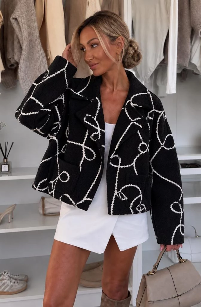 Odette Abstract Loop-Pattern Teddy Boucle Jacket - Black